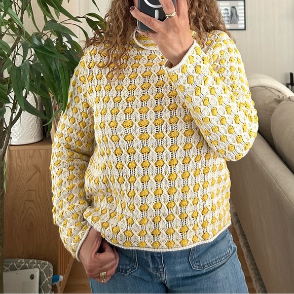 ANTHROPOLOGIE Chunky Honeycomb Knit Sweater in Yellow and Cream - Picture 4 of 4